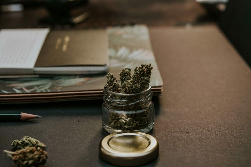 Bulk Weed: Unlocking the Power of Wholesale Cannabis | Cannalyft Canada | Cannalyft Canada